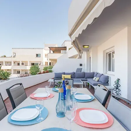 Apartment Malagasuite Solarium & Pool
