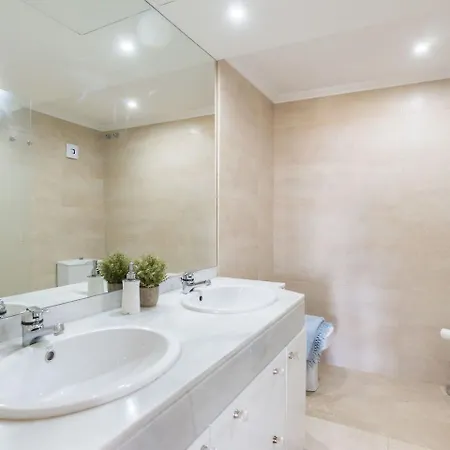 Apartment Malagasuite Solarium & Pool Marbella